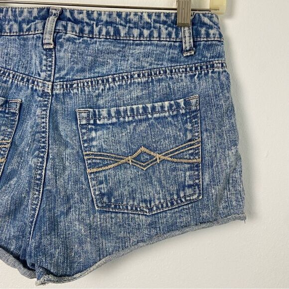 Mudd Y2K Acid Wash Denim Shorts Distressed Shredded Raw Hem Size 7 Casual Jean - Picture 8 of 10